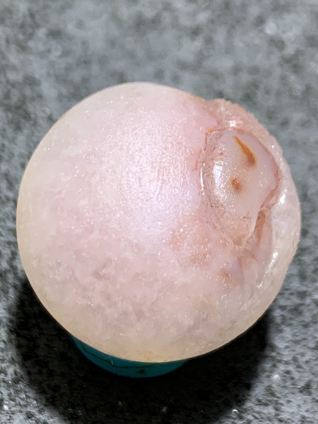 精美亚光满冰飘紫罗兰料战国红玛瑙手工俏色巧雕鹦鹉2.0珠子一颗