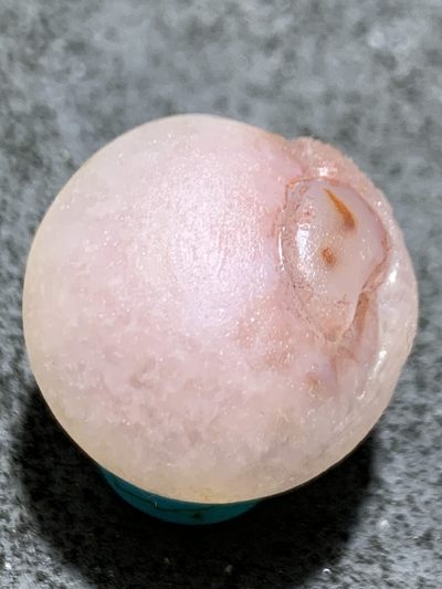 精美亚光满冰飘紫罗兰料战国红玛瑙手工俏色巧雕鹦鹉2.0珠子一颗 - 精美亚光满冰飘紫罗兰料战国红玛瑙手工俏色巧雕鹦鹉2.0珠子一颗