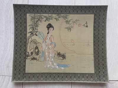 欧美回流精选 - 欧洲回流创汇时期手绘仕女绢画-两幅