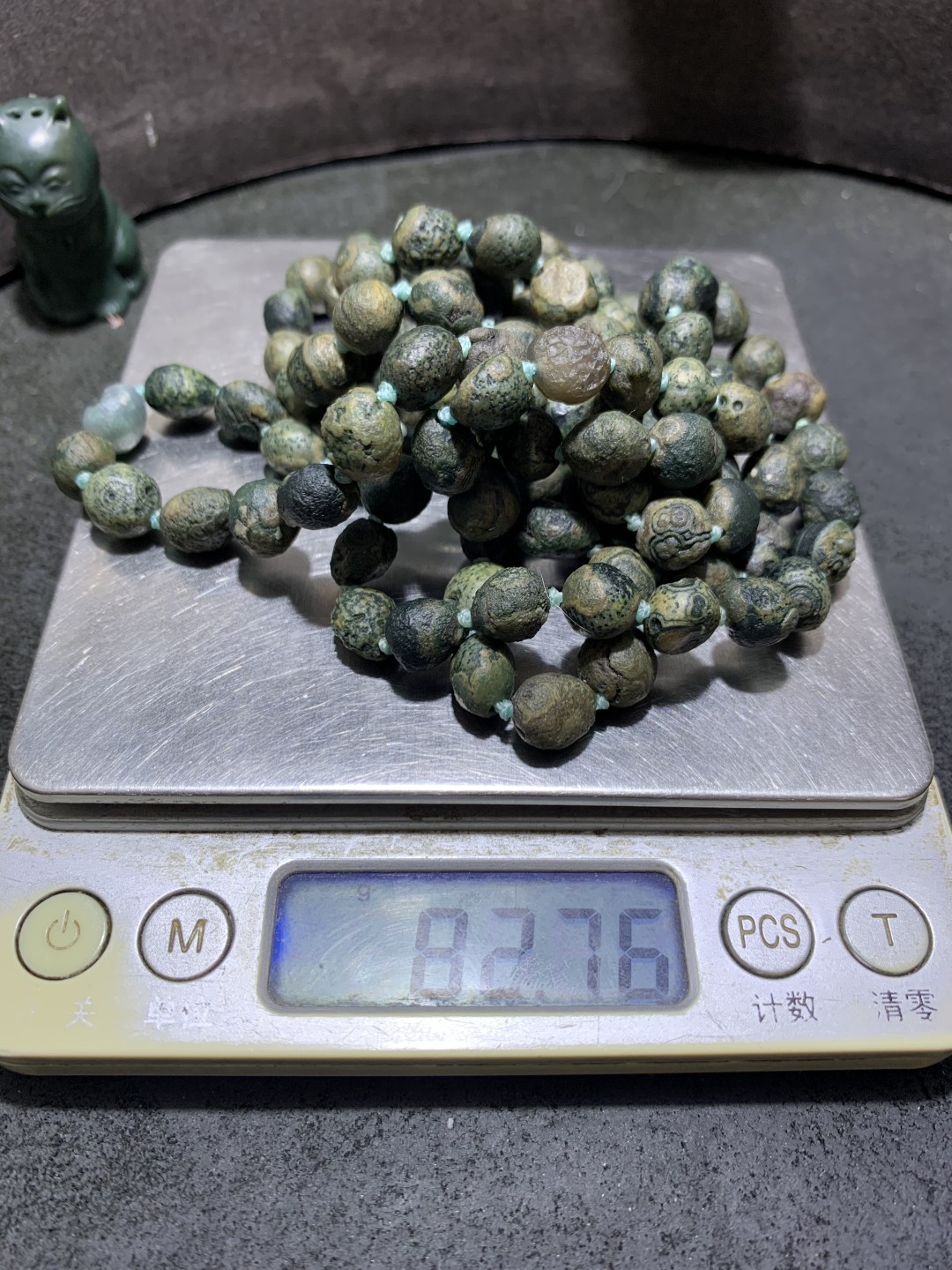 精美阿拉善绿眼石108项链一条
