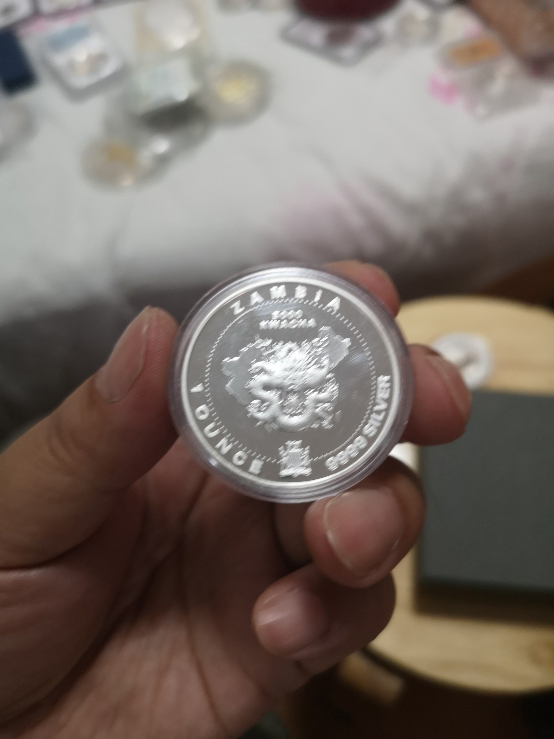 长老汇第4场现代币拍卖 赞比亚1996鼠年1盎司精制银币，非常少见