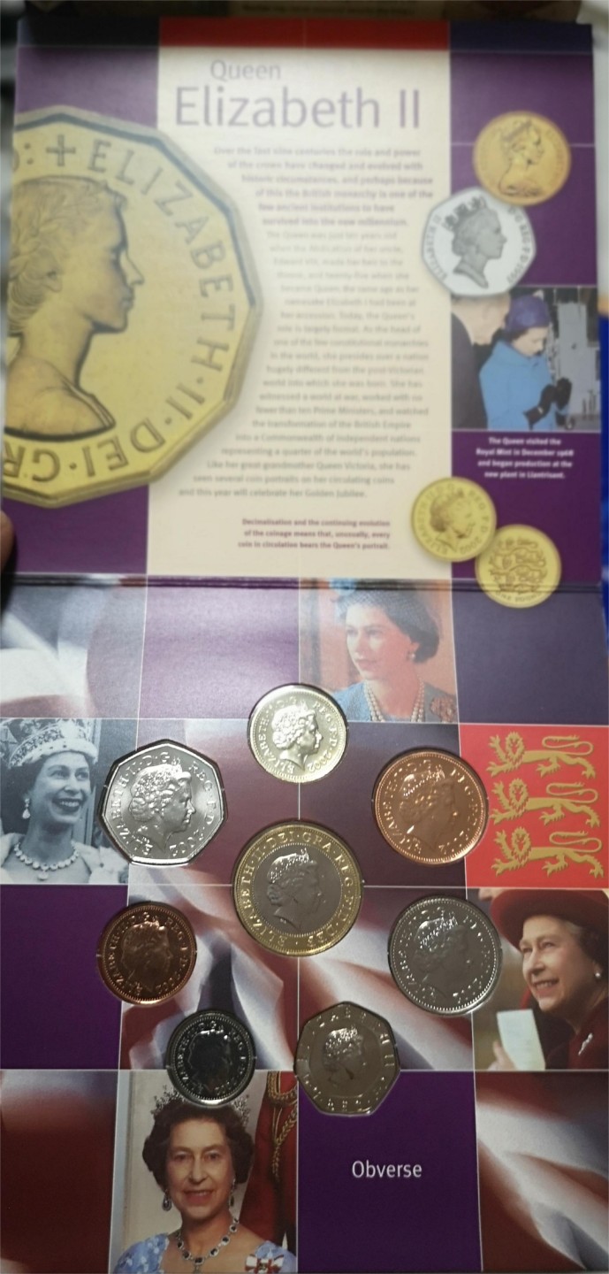 长老汇第4场现代币拍卖 英国2002英镑套币卡装，含2英镑双金属币，英国历史上的女王为主题