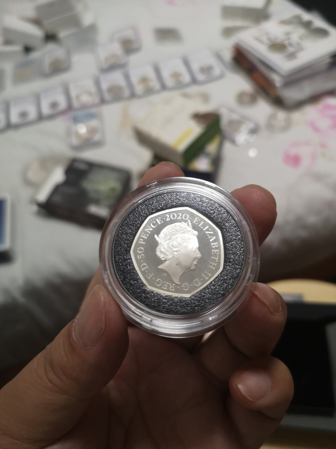 长老汇第4场现代币拍卖 英国2020博物馆系列恐龙50便士彩色精制银币，原盒证