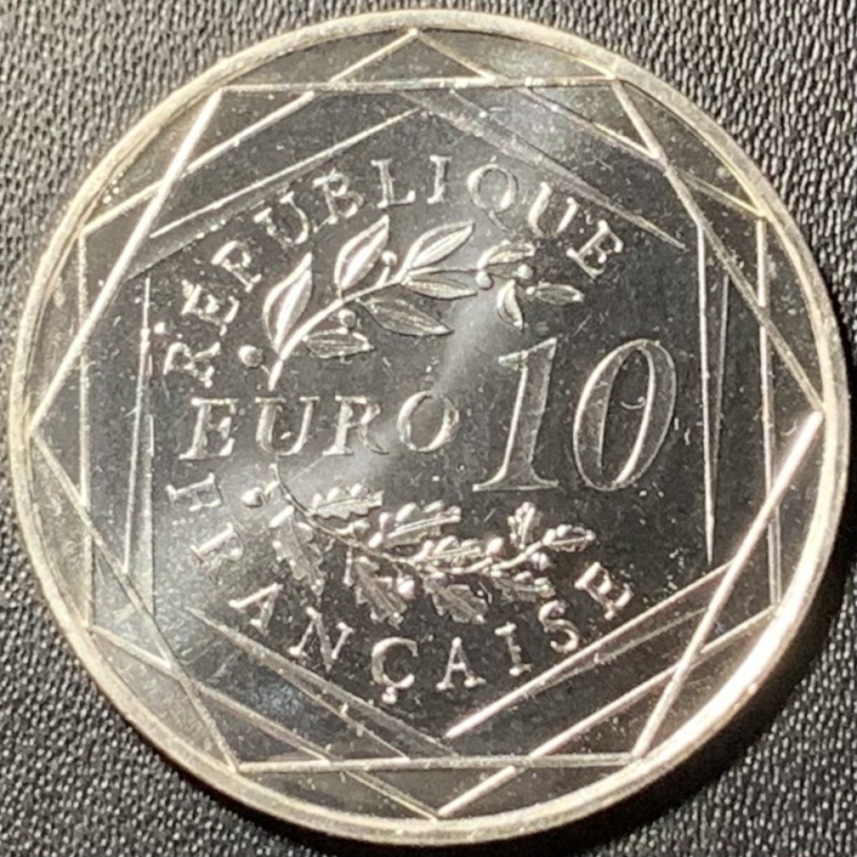 紫瑗钱币——第324期拍卖 法国 2012年 大力神 10欧元 10克 0.9银 UNC