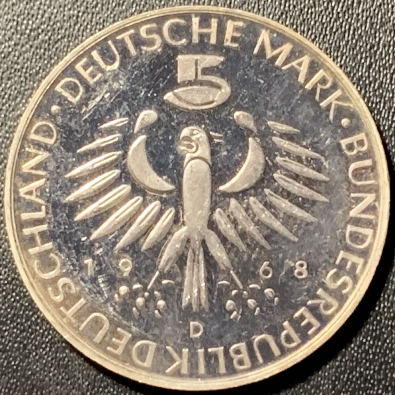 紫瑗钱币——第305期拍卖 联邦德国 1968年 D版 马克斯·冯·佩滕科夫诞辰150周年 5马克 11.2克 0.625银 UNC 五彩包浆