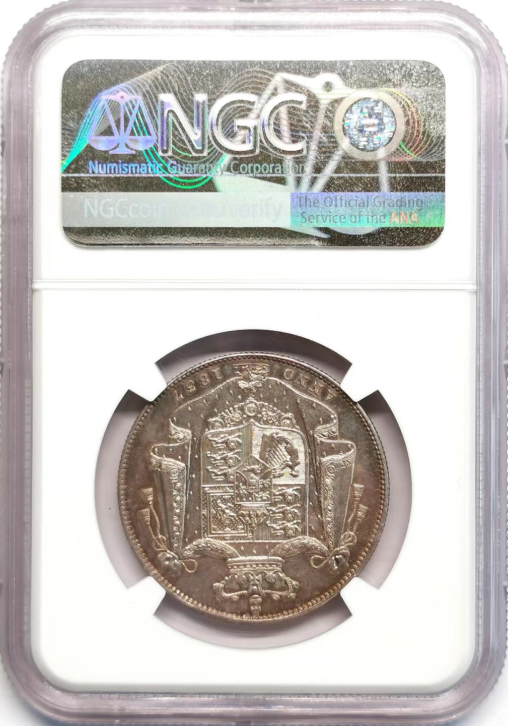 凡希社世界钱币微拍第二百四十二期 1837英国威四1/2克朗NGC-AU58