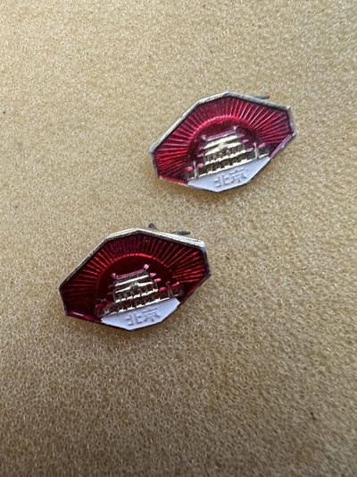 为人民服务北京天安门像章单枚价格 为人民服务北京天安门像章单枚价格