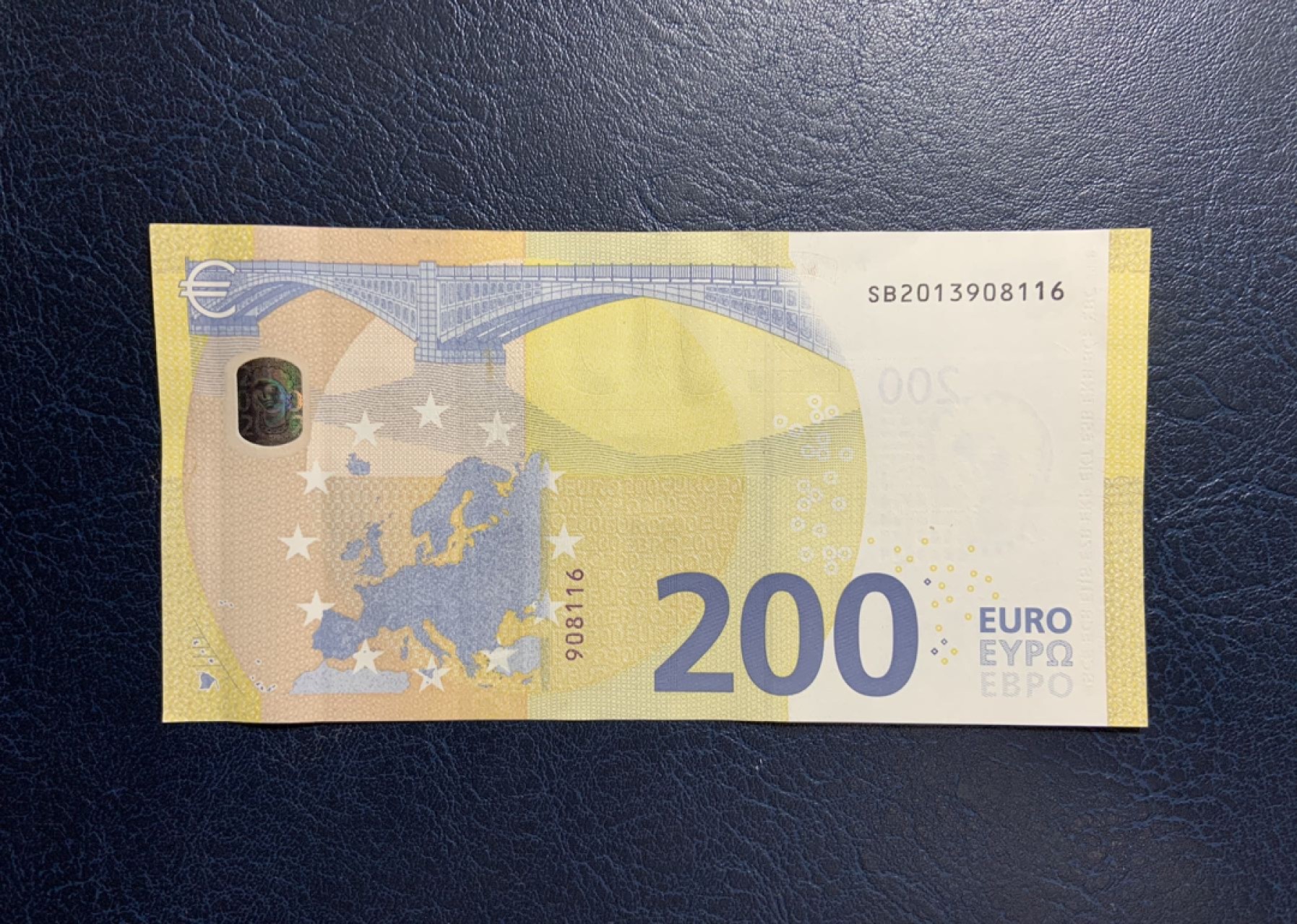 收藏联盟Quantum Auction 第267期拍卖  欧盟国家意大利2019年200欧元 品相UNC 号码全程无457 上边缘微瑕