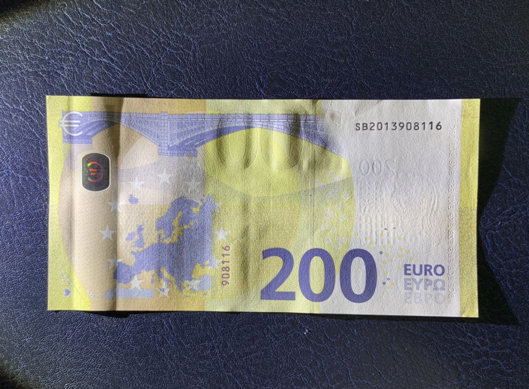 收藏联盟Quantum Auction 第267期拍卖  欧盟国家意大利2019年200欧元 品相UNC 号码全程无457 上边缘微瑕