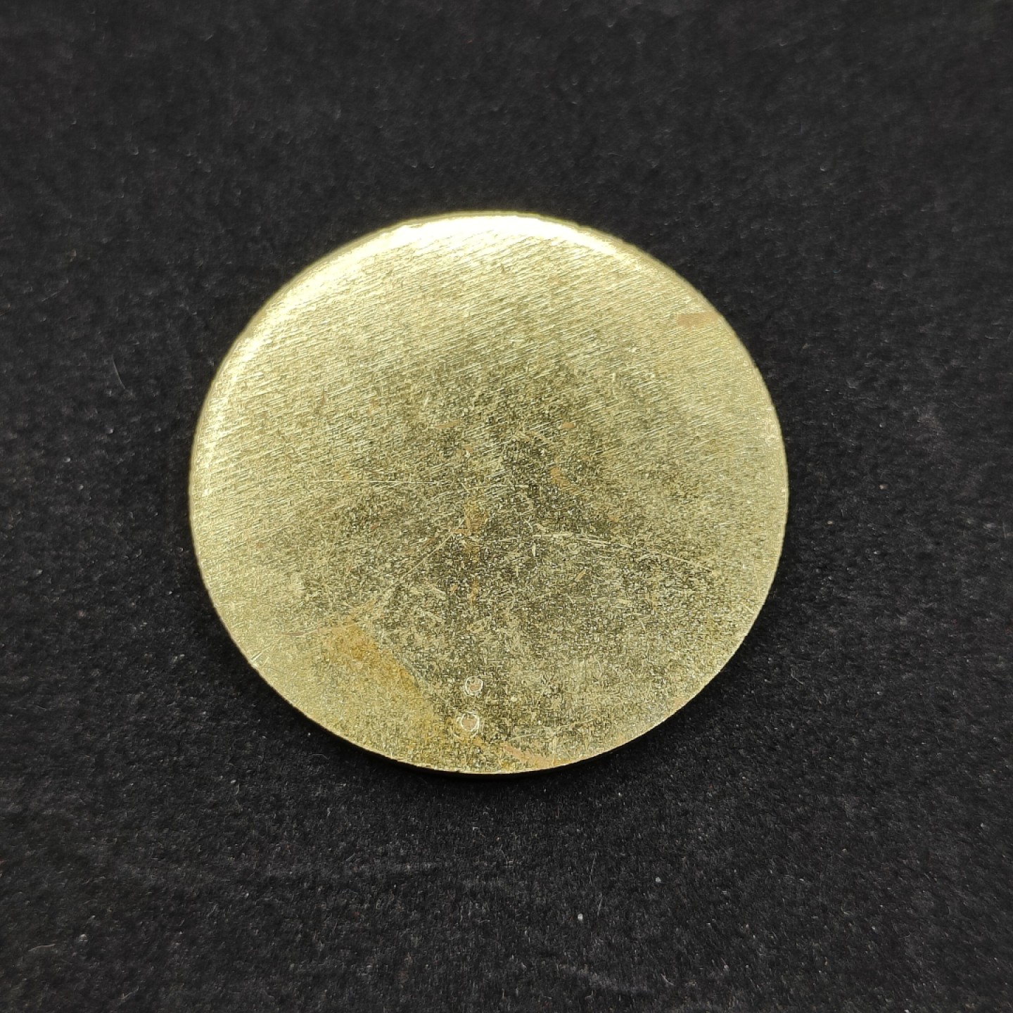 全场0元起拍 第66期 咸鱼国勋章拍卖专场 6月21日（周三）下午6：00开始 东德徽章