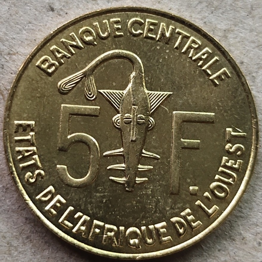 6月23晚8★机器委托10秒自动落锤★请提前出好价★满30快递包邮 西非5法郎