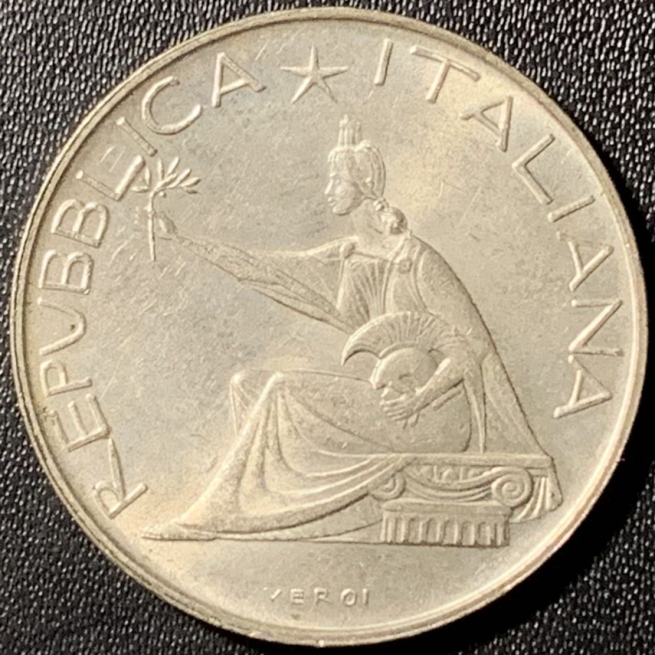 紫瑗钱币——第281期拍卖 意大利 1961年 马车 500里拉 11克 0.835银 UNC