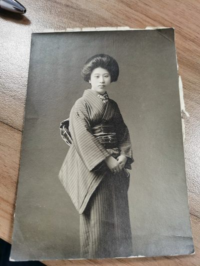 城南花开🌸~29场 - 美女老照片（尺寸参照笔）