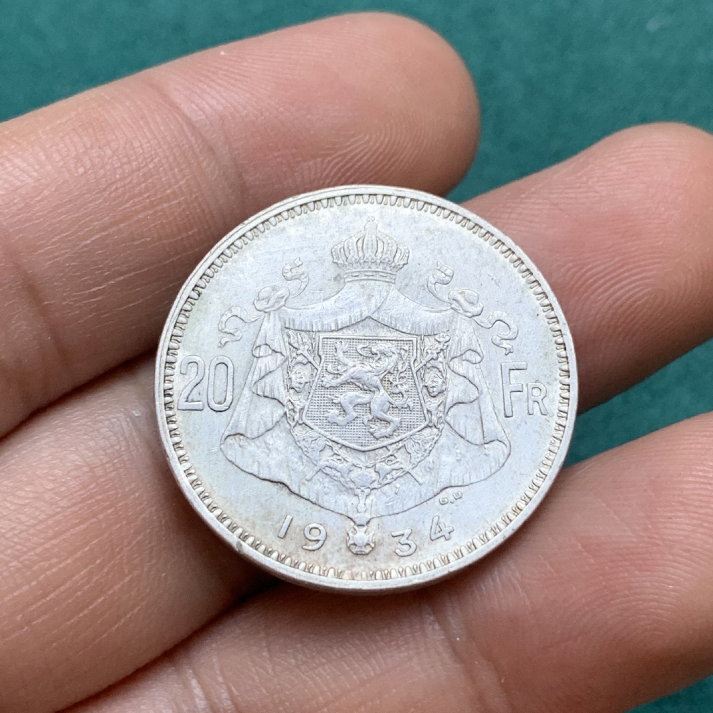 《竞宝斋》第175场-周日，周一2场 (全场包邮) 比利时1934年三任国王阿贝尔一世头像20法郎银币。680银，直径28mm，重量11g