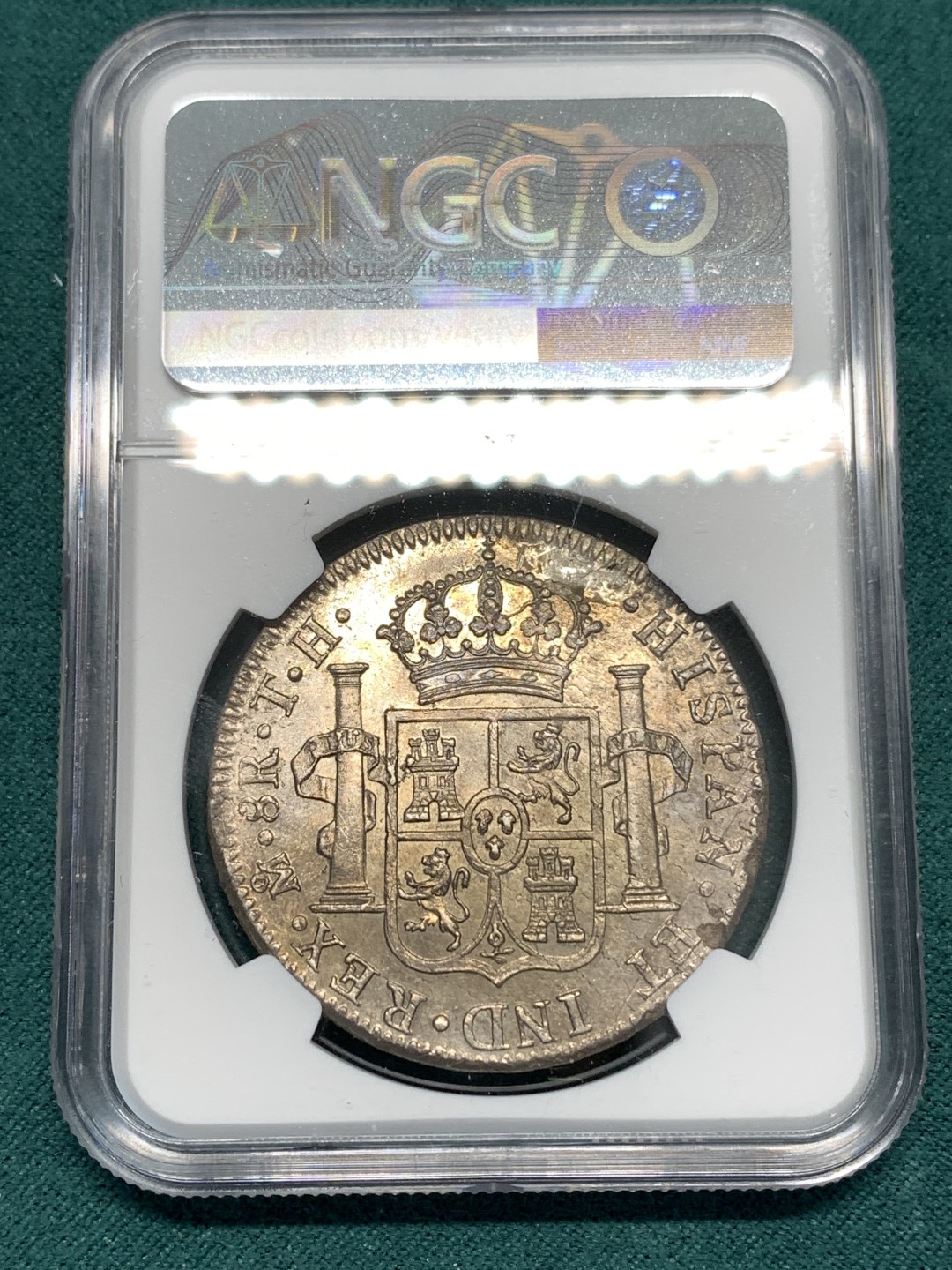 《竞宝斋》第175场-周日，周一2场 (全场包邮) NGC UNC 墨西哥 1809 费七 戎装版 臆造头像 8R 双柱大银币 双面深打 光度好