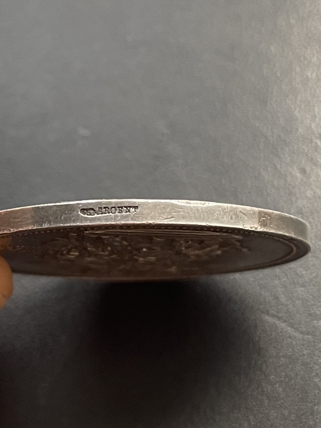 欧洲章牌-拍卖第25场 H.Dubois～1897年法国《马赛曲》雕塑银奖章 直径：41 mm ，34 g