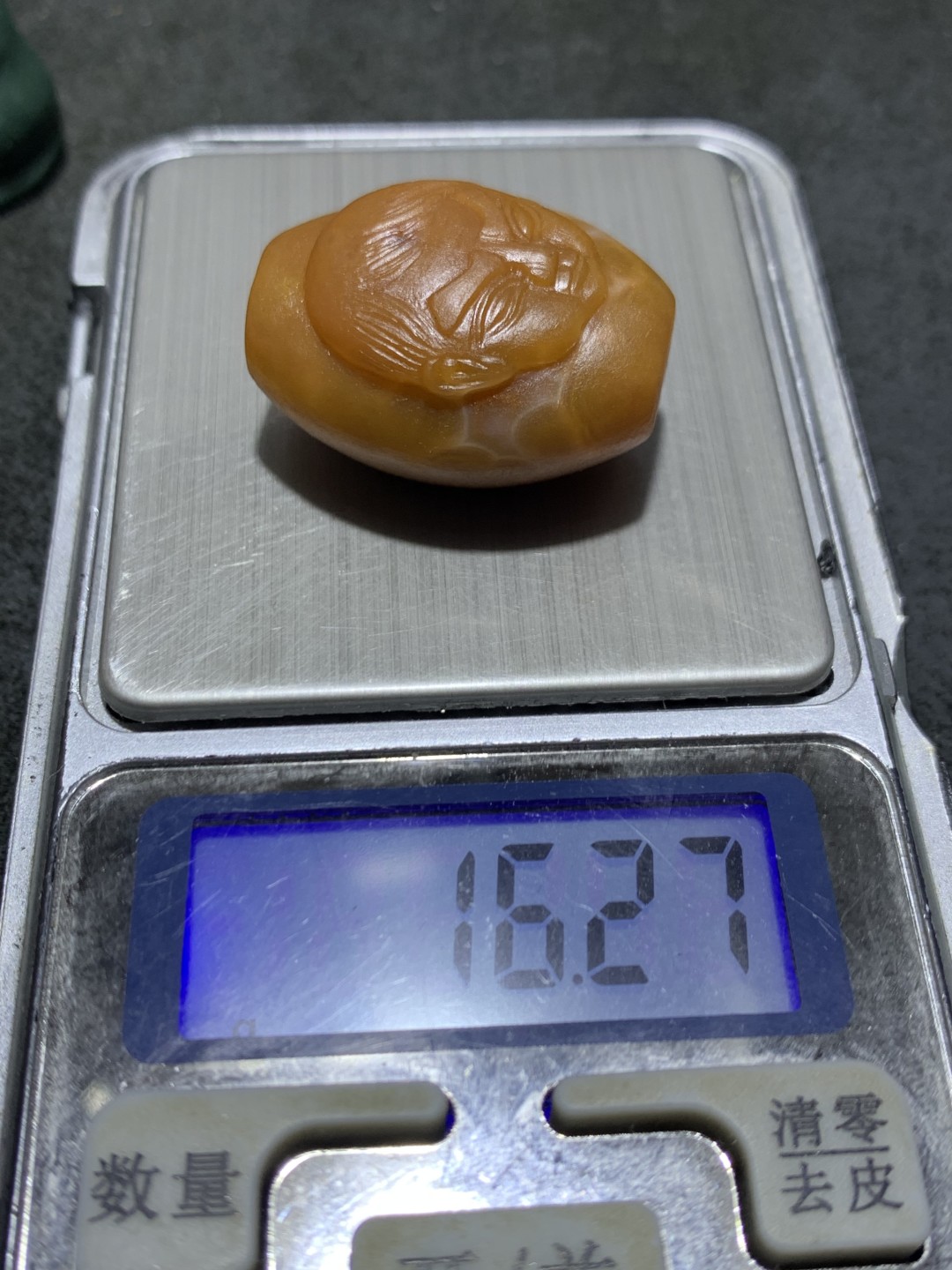 精美亚光战国红玛瑙手工雕刻红孩儿勒子一个，