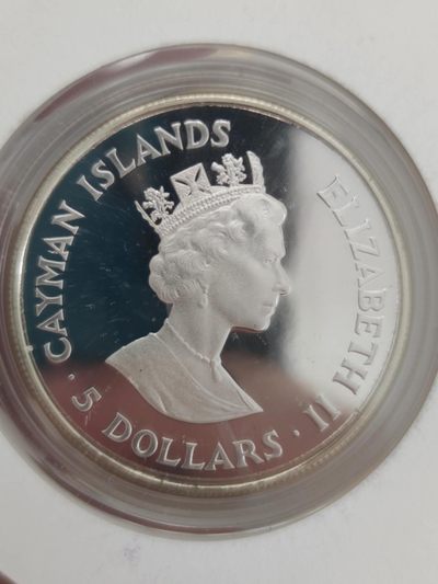 邮币封专场第三场 1987年开曼群岛金刚鹦鹉银币邮币封