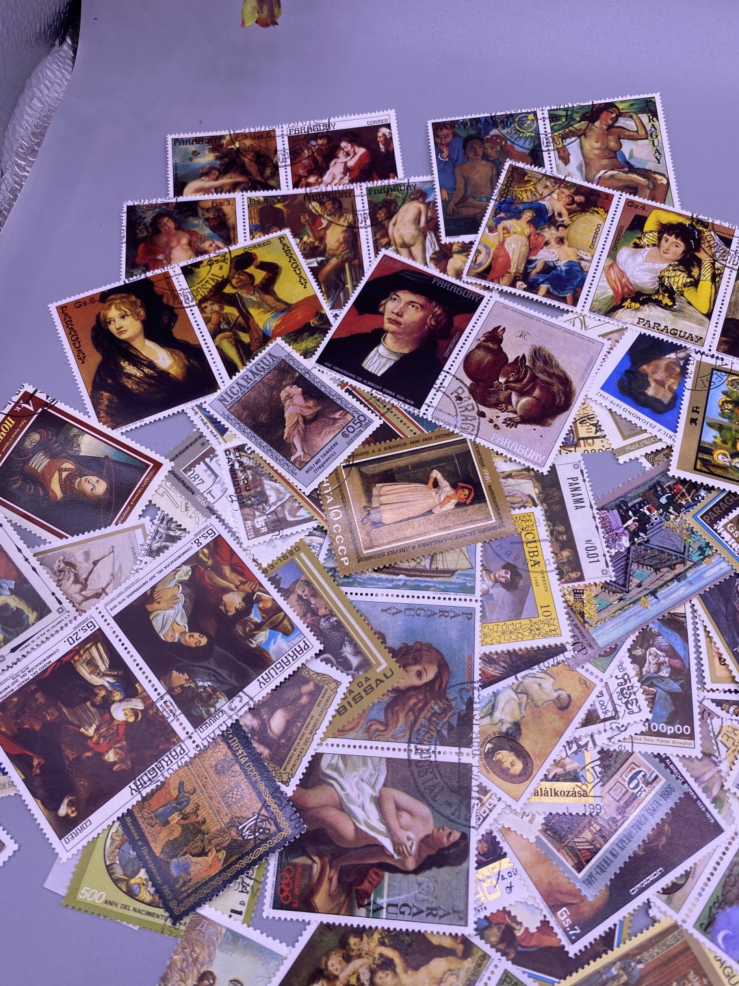 人体油画邮票210张，品相如图，500包快递