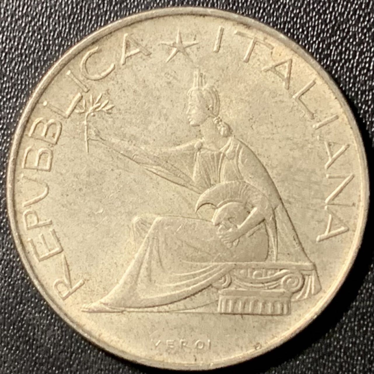 紫瑗钱币——第285期拍卖 意大利 1961年 马车 500里拉 11克 0.835银 UNC