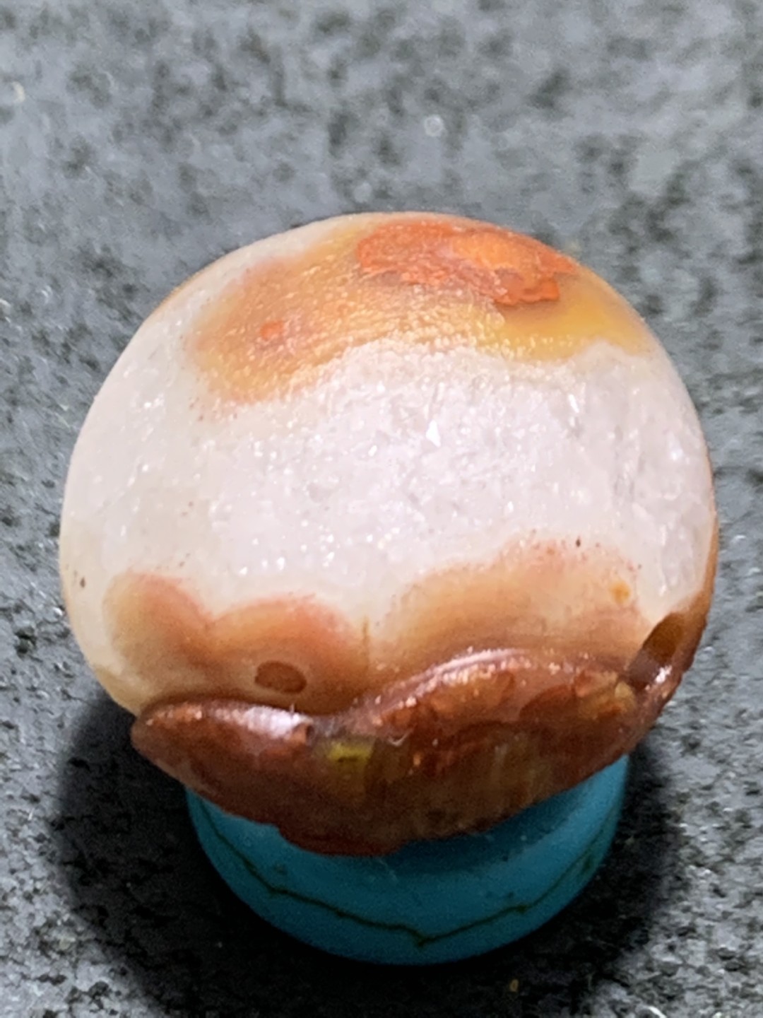 精美冰飘亚光战国红玛瑙手工俏色巧如意随形圆珠一个