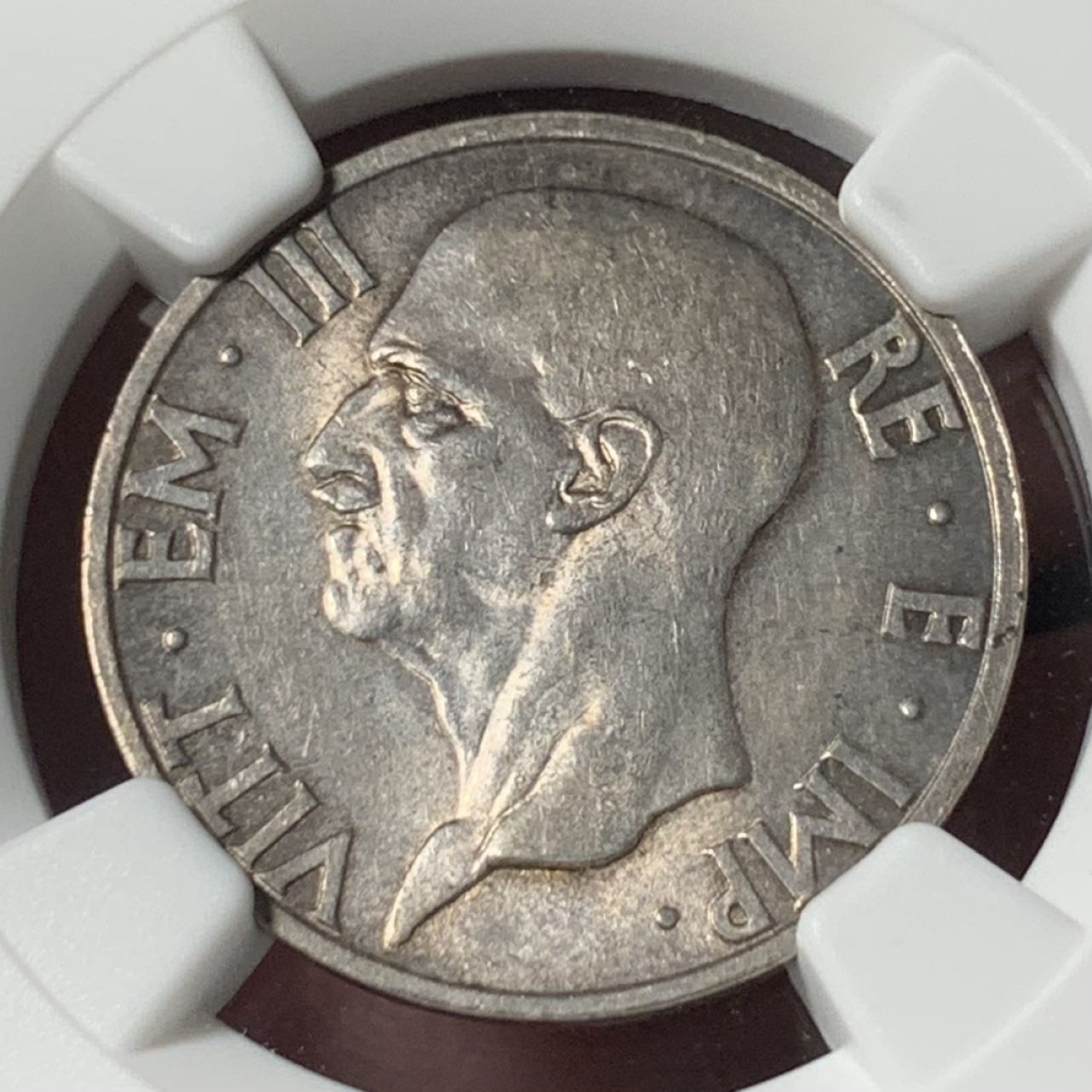 紫瑗钱币——第285期拍卖 意大利 1937年 圣母抱婴 5里拉 银币 NGC MS63 少见年份