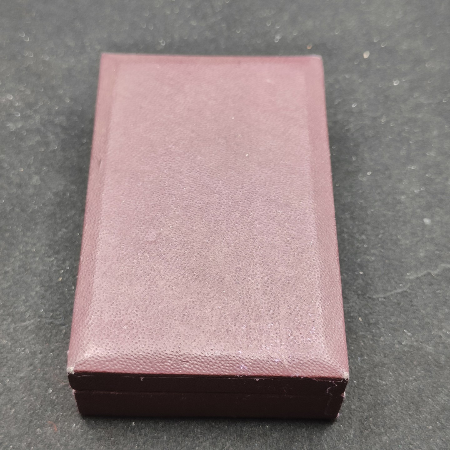 全场0元起拍 第69期 咸鱼国勋章拍卖专场 7月2日（周日）下午6：00开始 日本早期赤十字社员章 银制带盒略