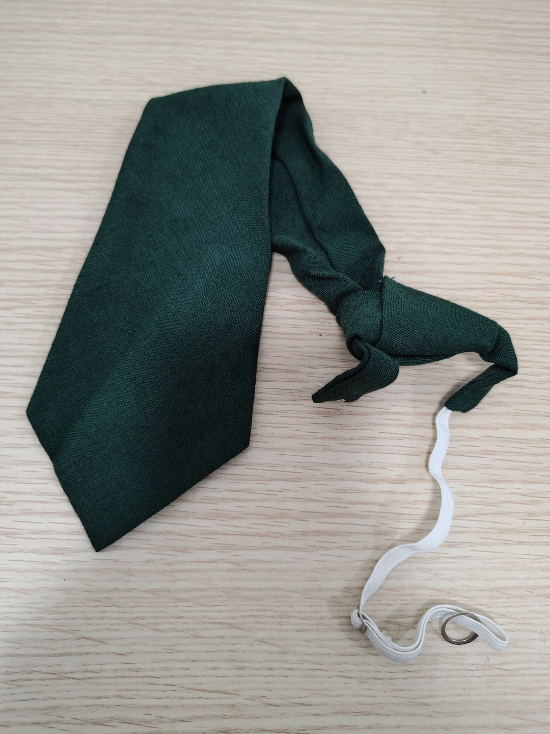 全场0元起拍 第69期 咸鱼国勋章拍卖专场 7月2日（周日）下午6：00开始 东德警察领带