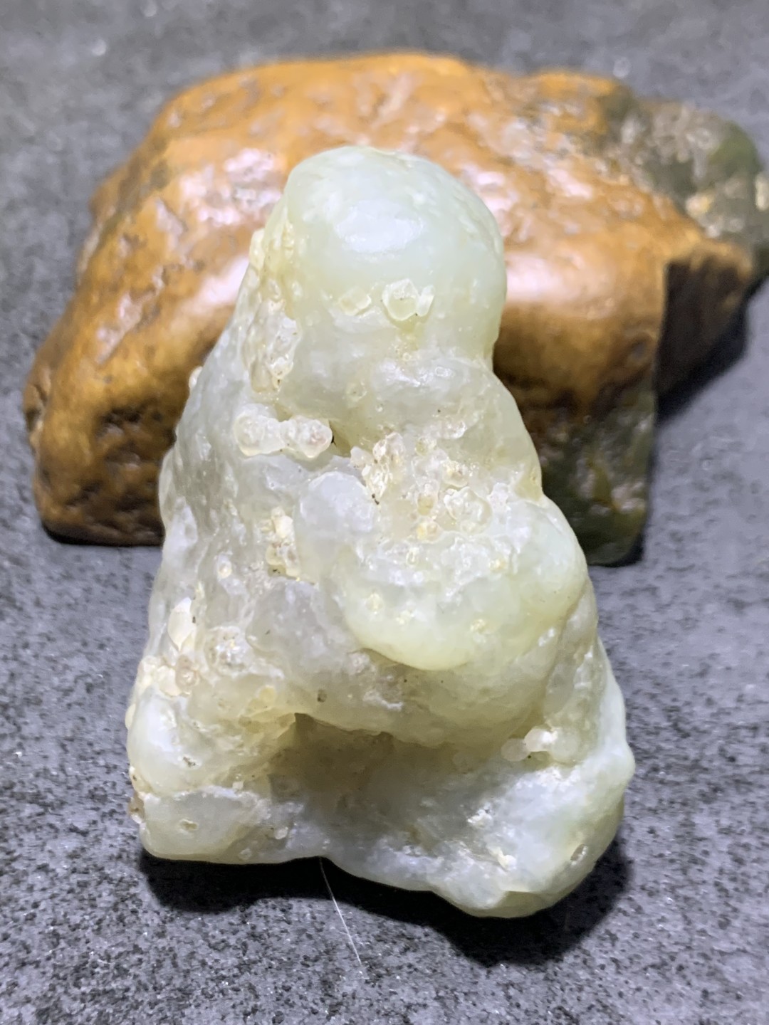 放福利！精美天然淡绿料阿拉善玛瑙原石一颗，