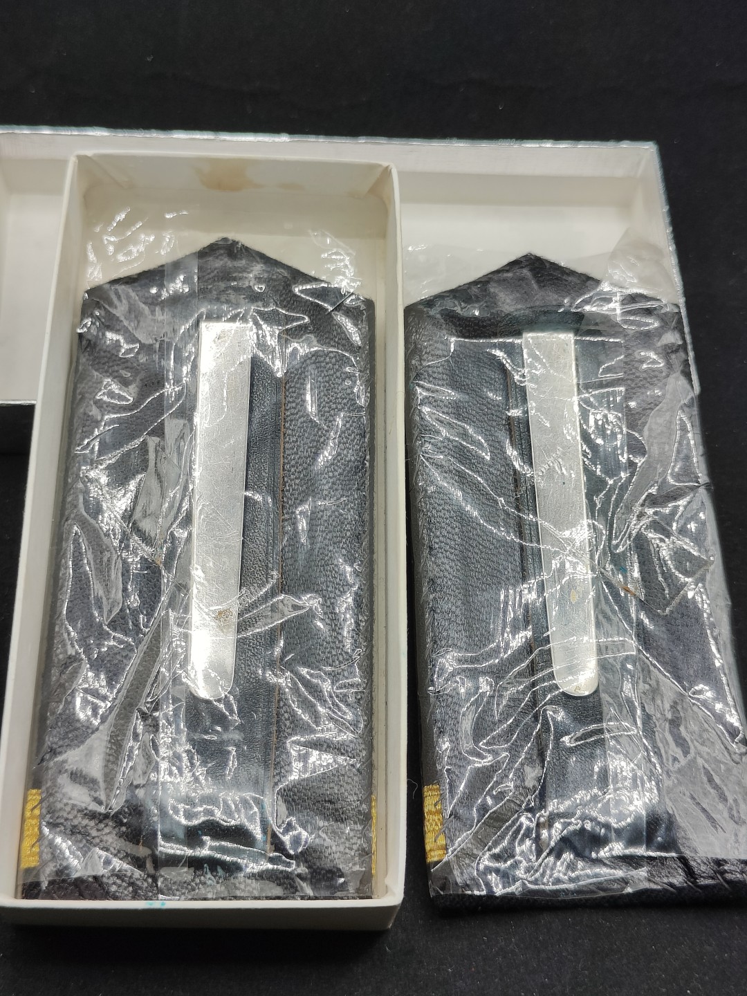 全场0元起拍 第69期 咸鱼国勋章拍卖专场 7月2日（周日）下午6：00开始 日本海上自卫队三尉肩章