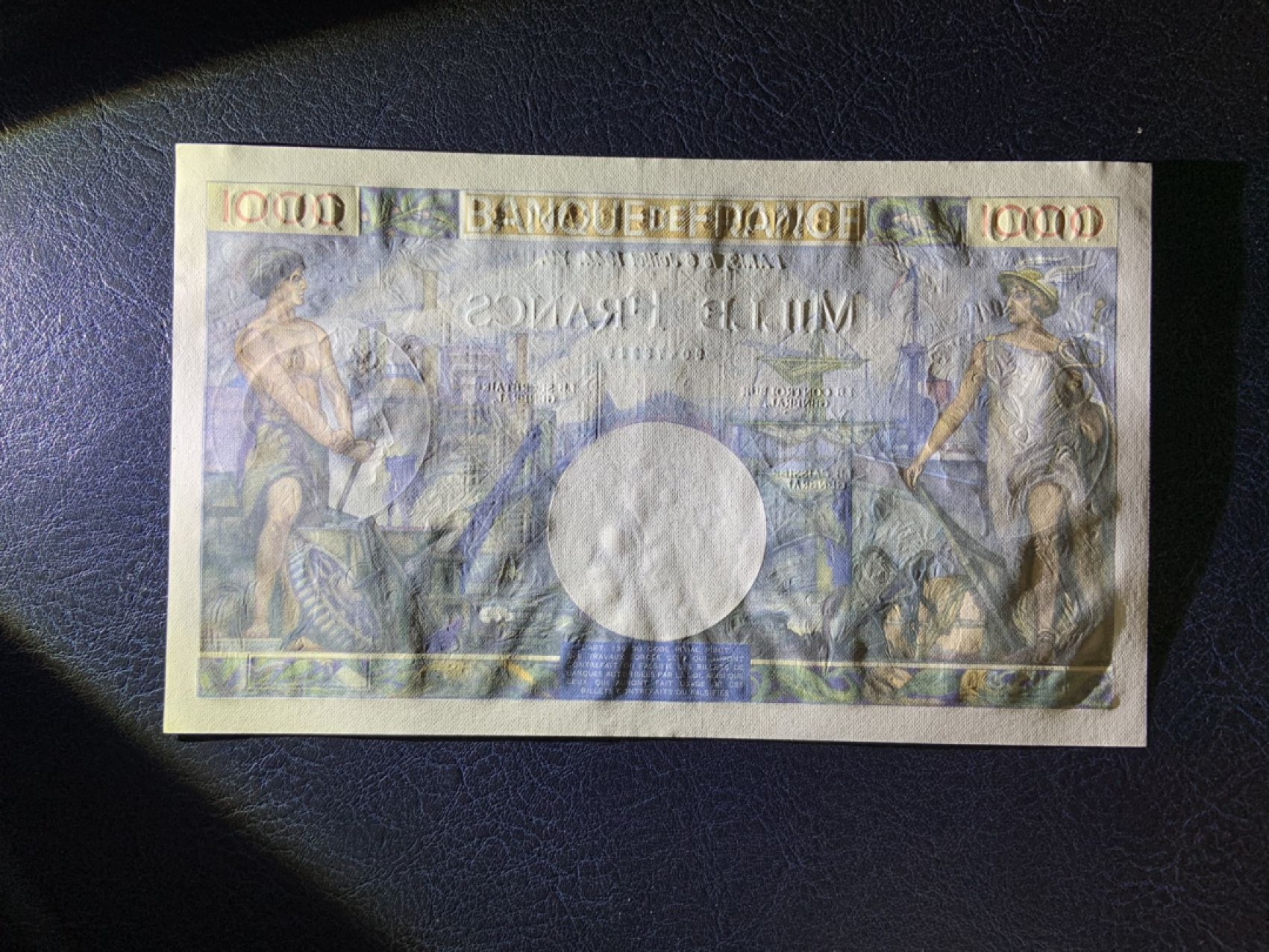 收藏联盟Quantum Auction 第270期拍卖 蜜月胜地-斐济 法国1944年1000法郎 品相UNC 边角瑕疵 