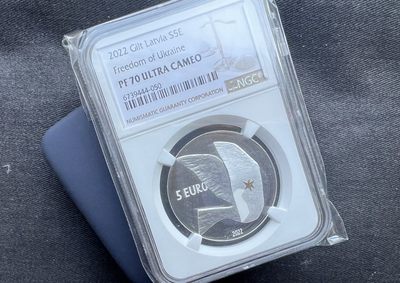 【币观天下】第226期钱币拍卖 - 【拉脱维亚】乌克兰题材 银币 ngc70