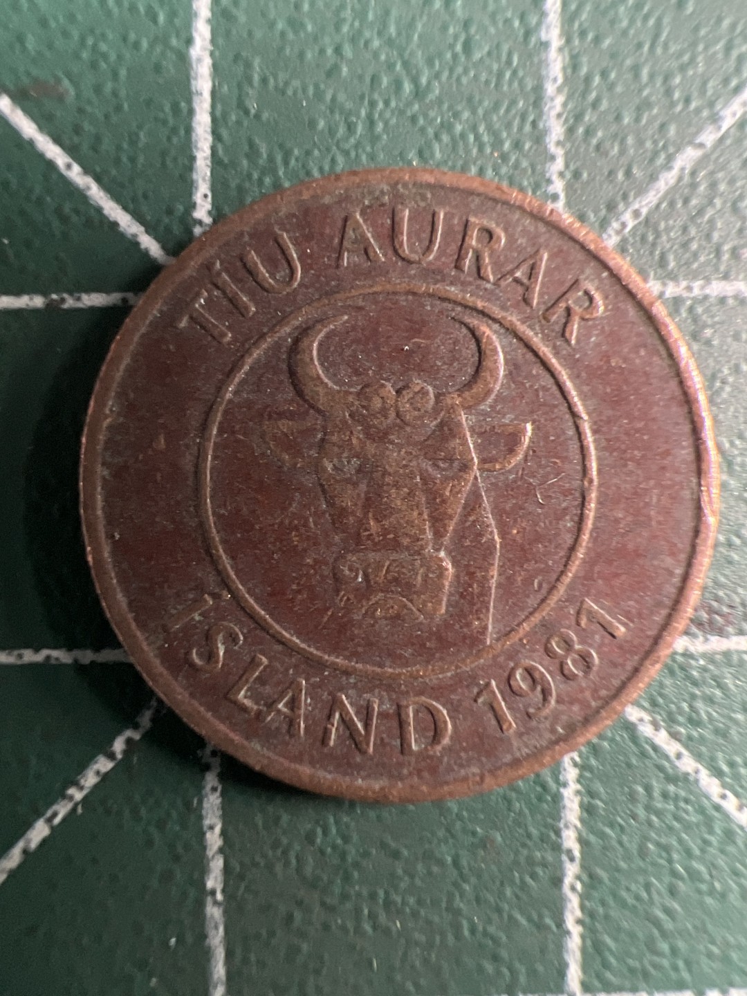 泡泡堂第347期  世界硬币 （无押金，捡漏，全场20包邮，偏远地区除外，接收代拍业务） 冰岛10奥拉