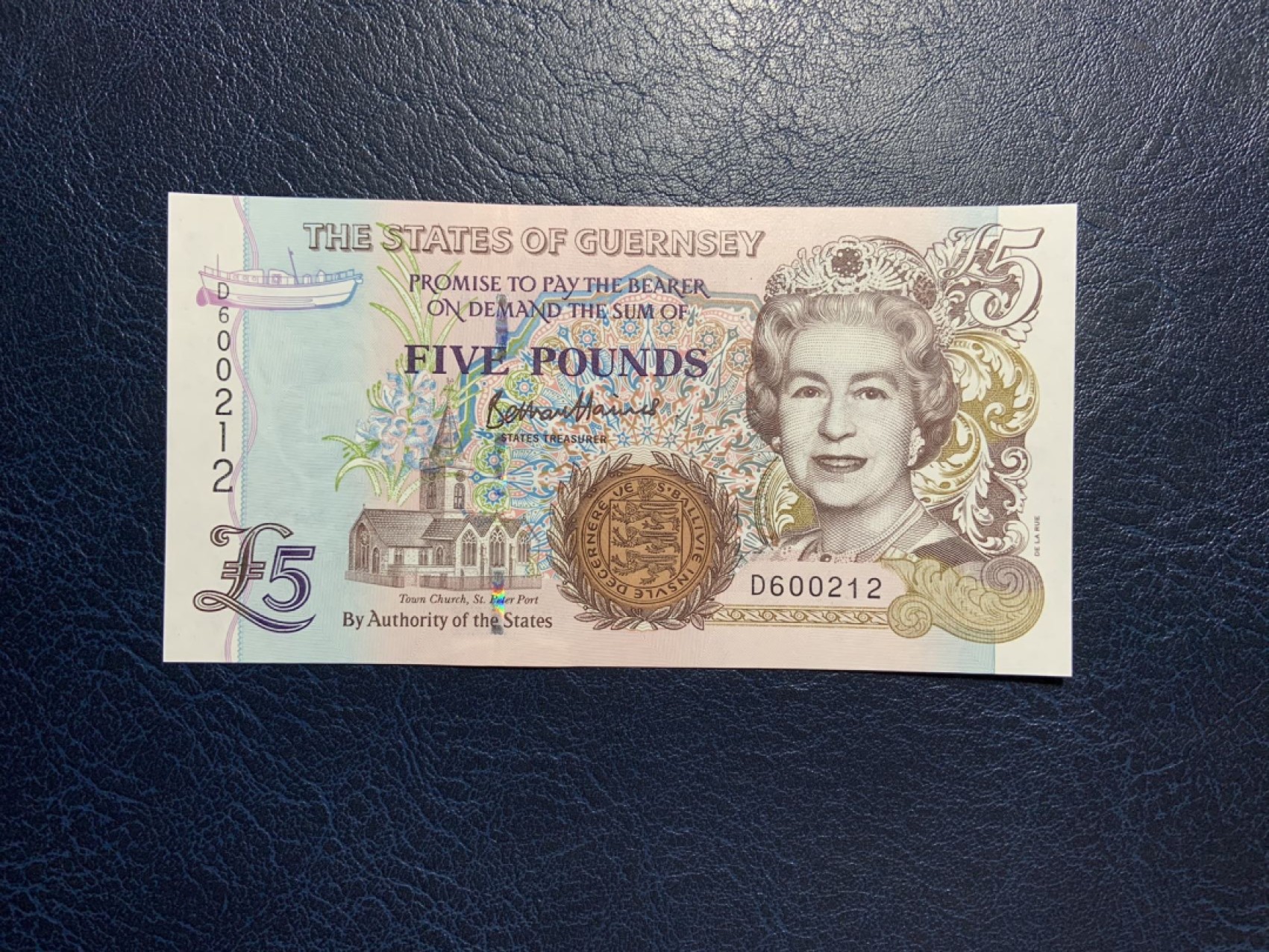 收藏联盟Quantum Auction 第270期拍卖 蜜月胜地-斐济 格恩西2023年5镑 品相全新UNC 号码无47