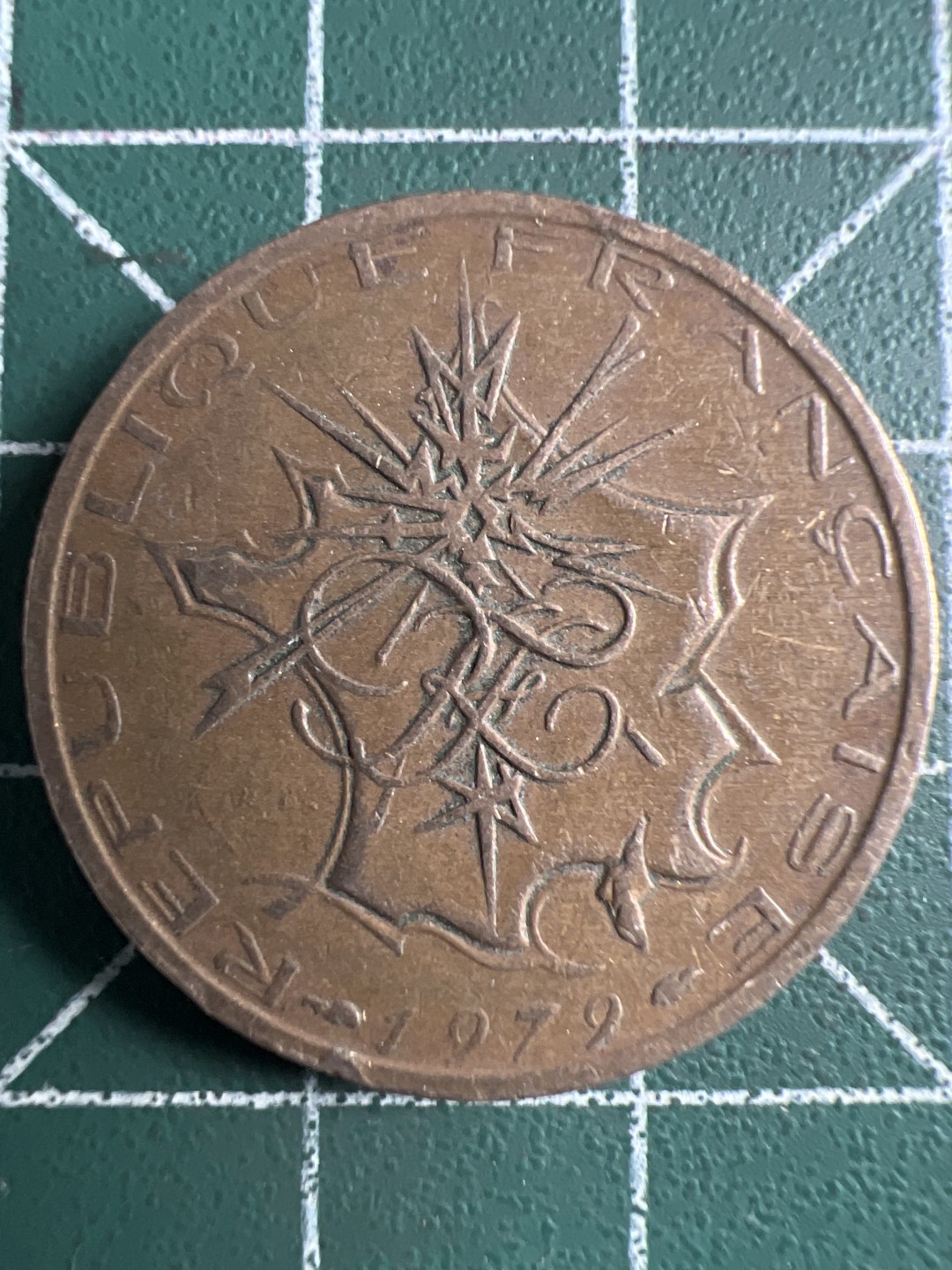 泡泡堂第347期  世界硬币 （无押金，捡漏，全场20包邮，偏远地区除外，接收代拍业务） 发10法郎