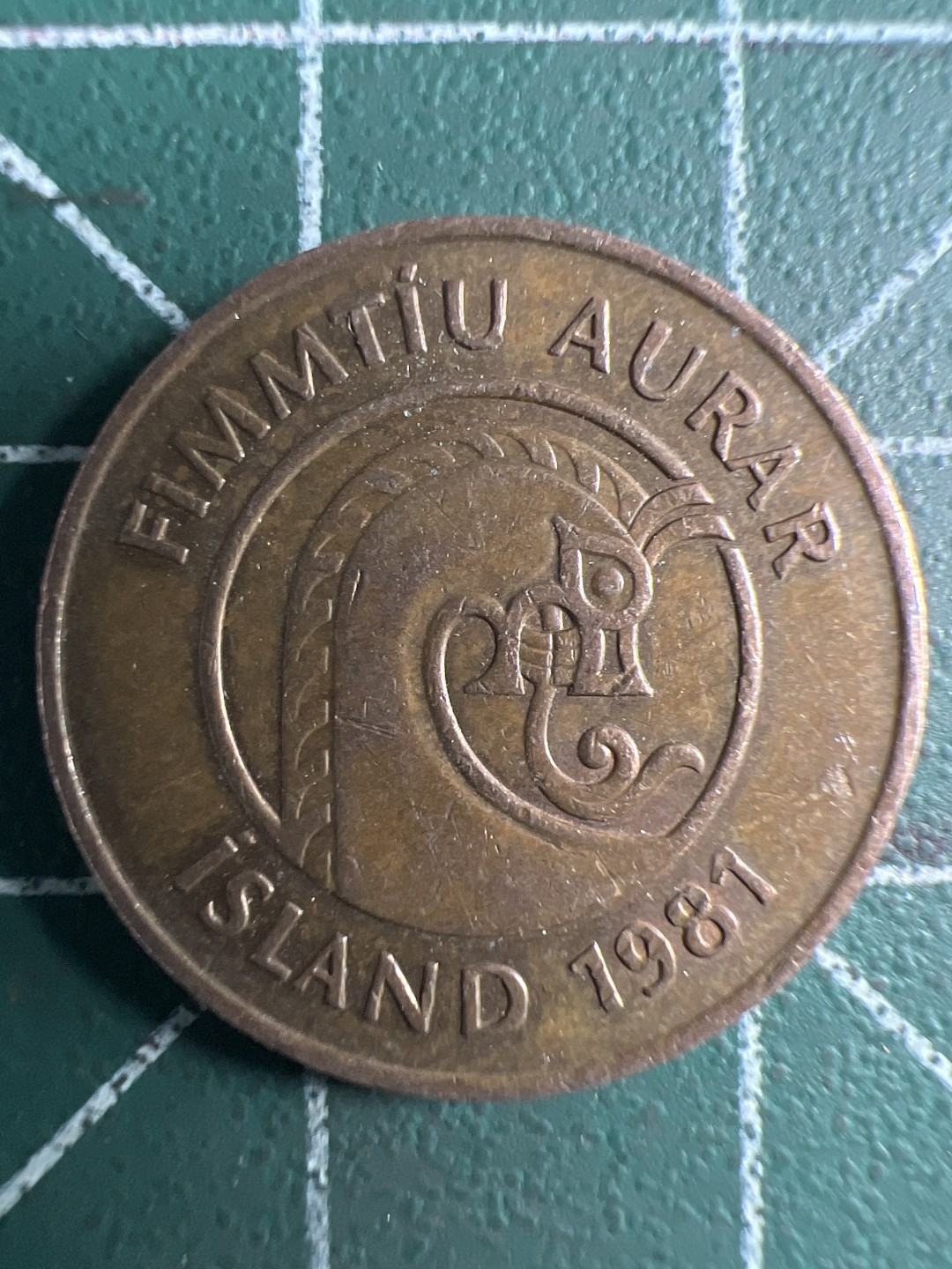 泡泡堂第348期  世界硬币 （无押金，捡漏，全场20包邮，偏远地区除外，接收代拍业务） 冰岛50奥拉