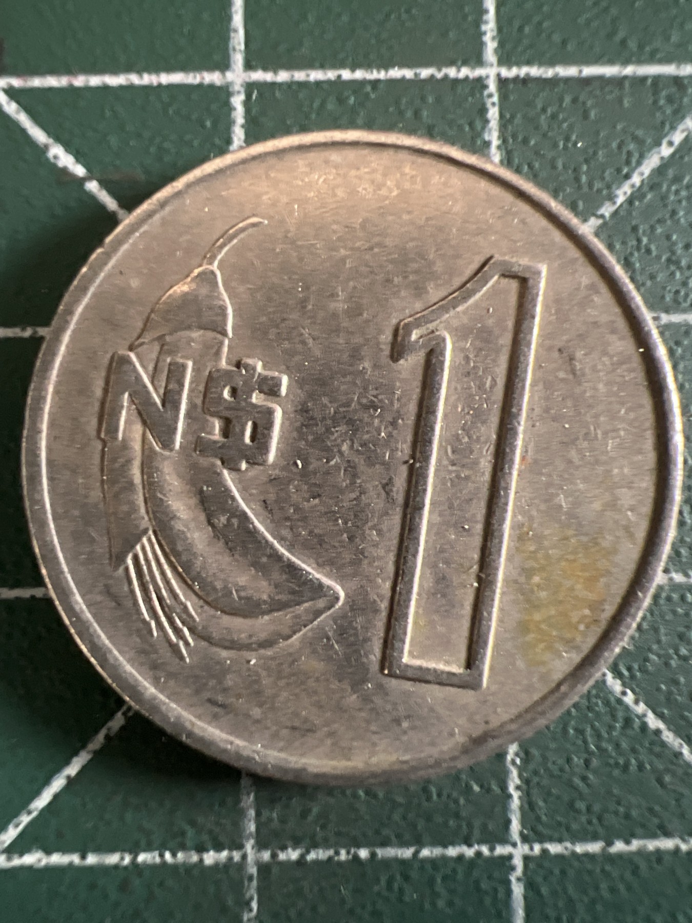 泡泡堂微拍第199幕硬币捡漏可累计专场👿👿，累计满二十元包邮，接受代拍业务 乌拉圭一比索