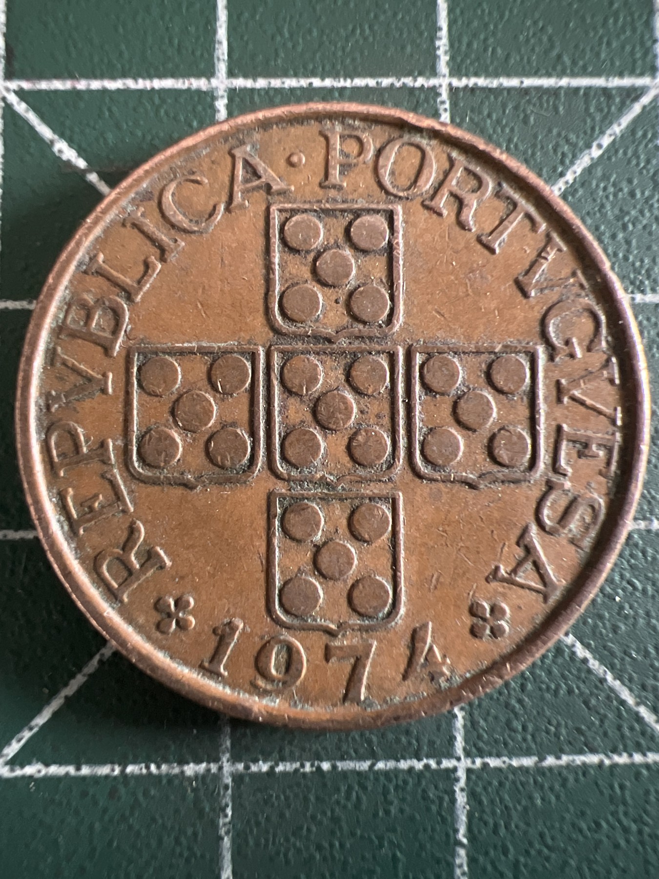 泡泡堂微拍第199幕硬币捡漏可累计专场👿👿，累计满二十元包邮，接受代拍业务 葡萄牙1埃斯库多