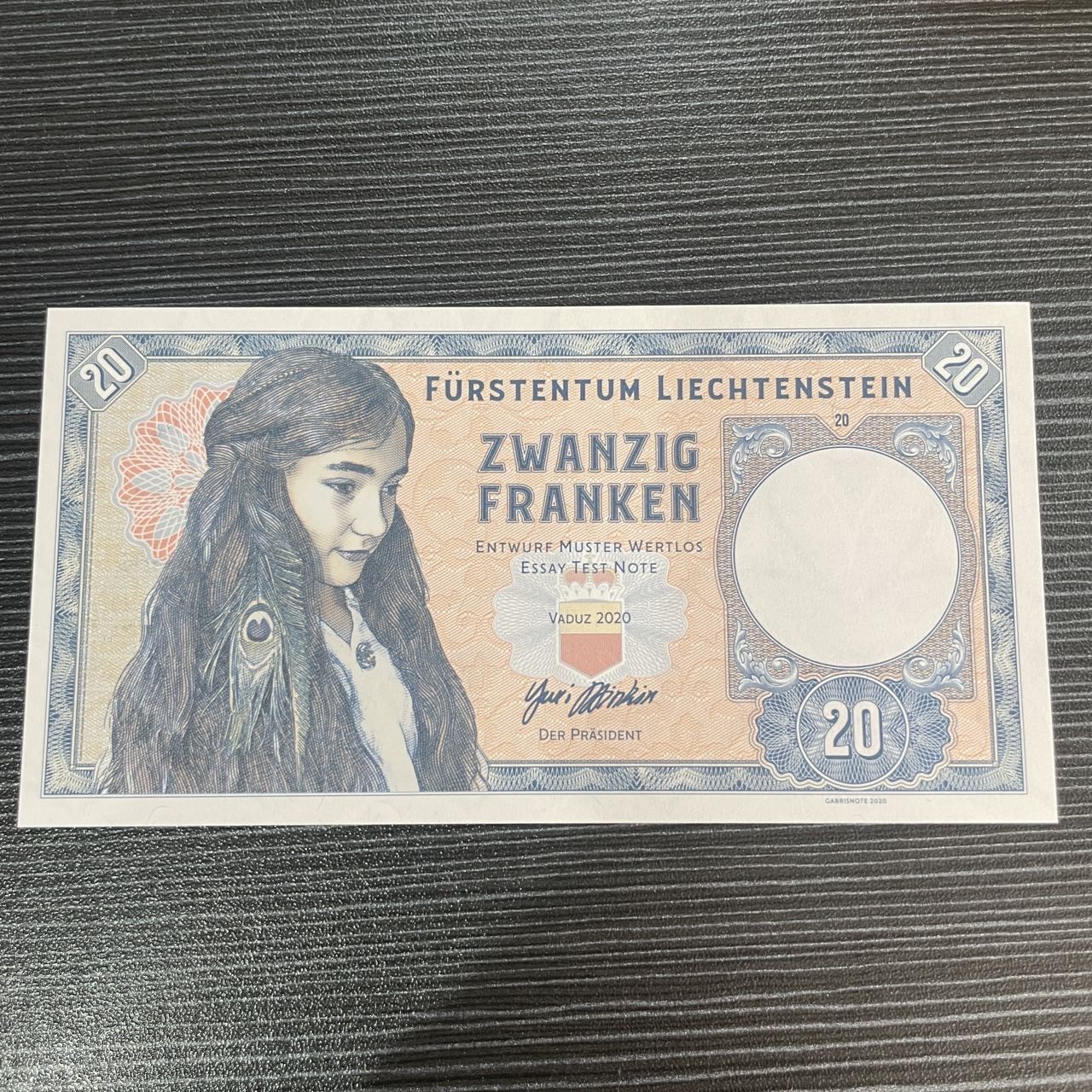 【浩洋钞市】纸钞拍卖第二期-靓号专场 全新列支敦士登商业钞333