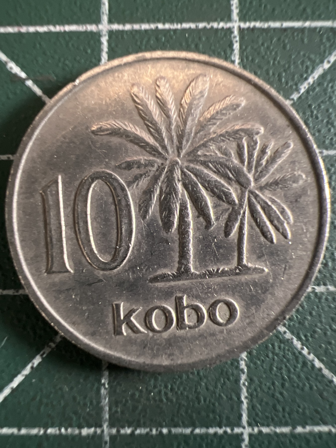 泡泡堂微拍第199幕硬币捡漏可累计专场👿👿，累计满二十元包邮，接受代拍业务 尼日利亚10考包