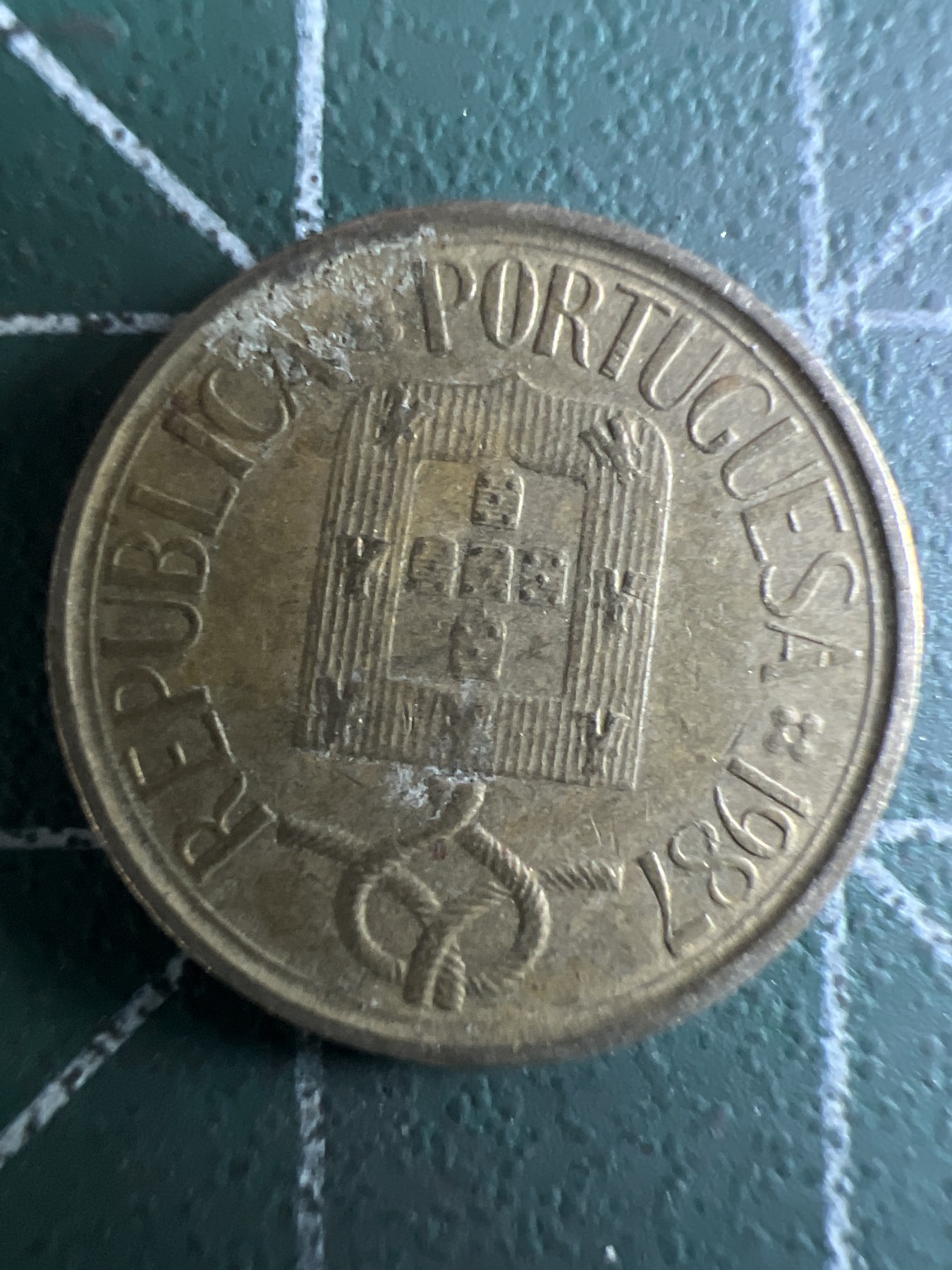 泡泡堂第349期  世界硬币 （无押金，捡漏，全场20包邮，偏远地区除外，接收代拍业务） 葡萄牙1埃斯库多