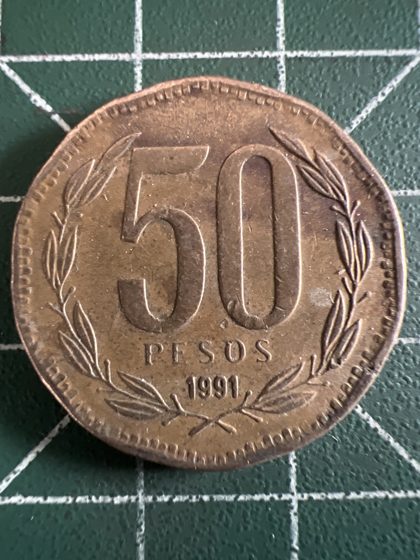 泡泡堂微拍第199幕硬币捡漏可累计专场👿👿，累计满二十元包邮，接受代拍业务 智利50比索