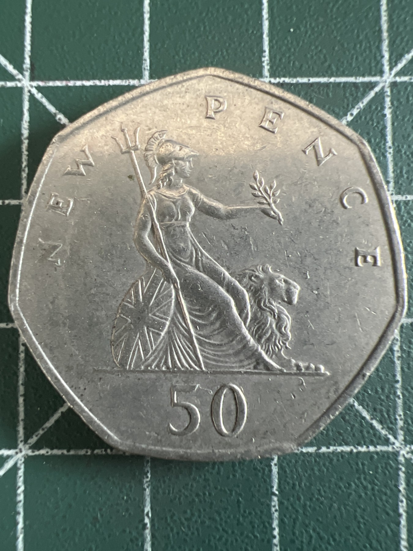 泡泡堂微拍第199幕硬币捡漏可累计专场👿👿，累计满二十元包邮，接受代拍业务 英国50便士