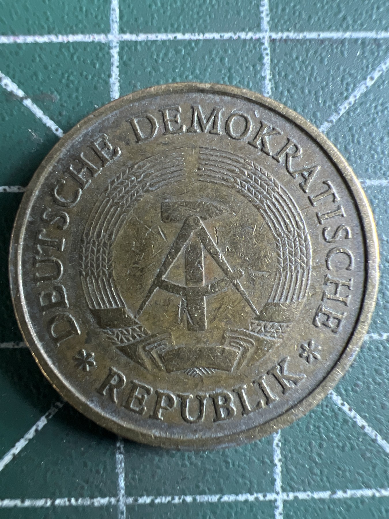 泡泡堂第376期 硬币专场 （无押金，捡漏，全场20包邮，偏远地区除外，接收代拍业务） 东德20芬尼