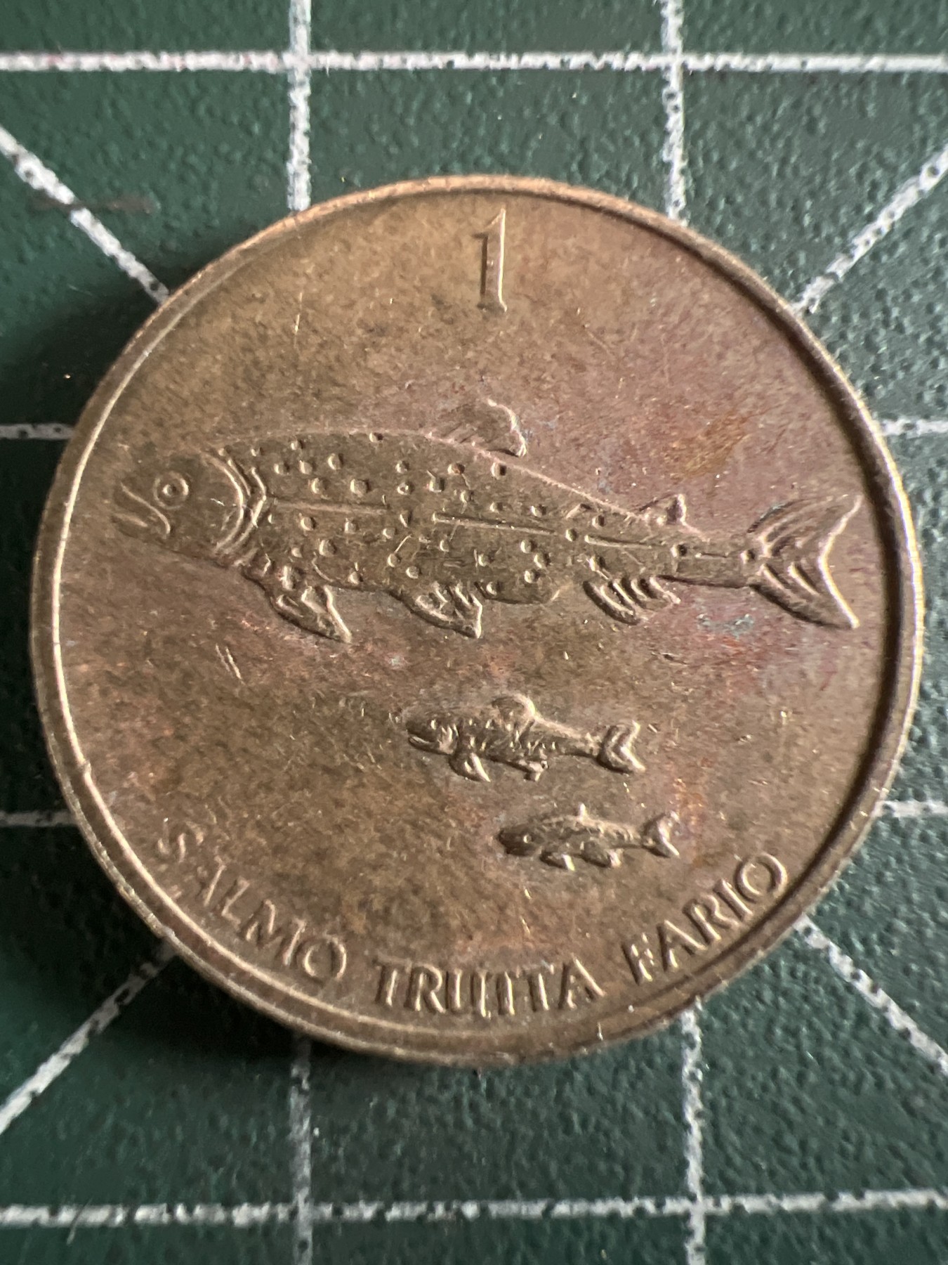 泡泡堂微拍第199幕硬币捡漏可累计专场👿👿，累计满二十元包邮，接受代拍业务 斯洛文尼亚1托拉