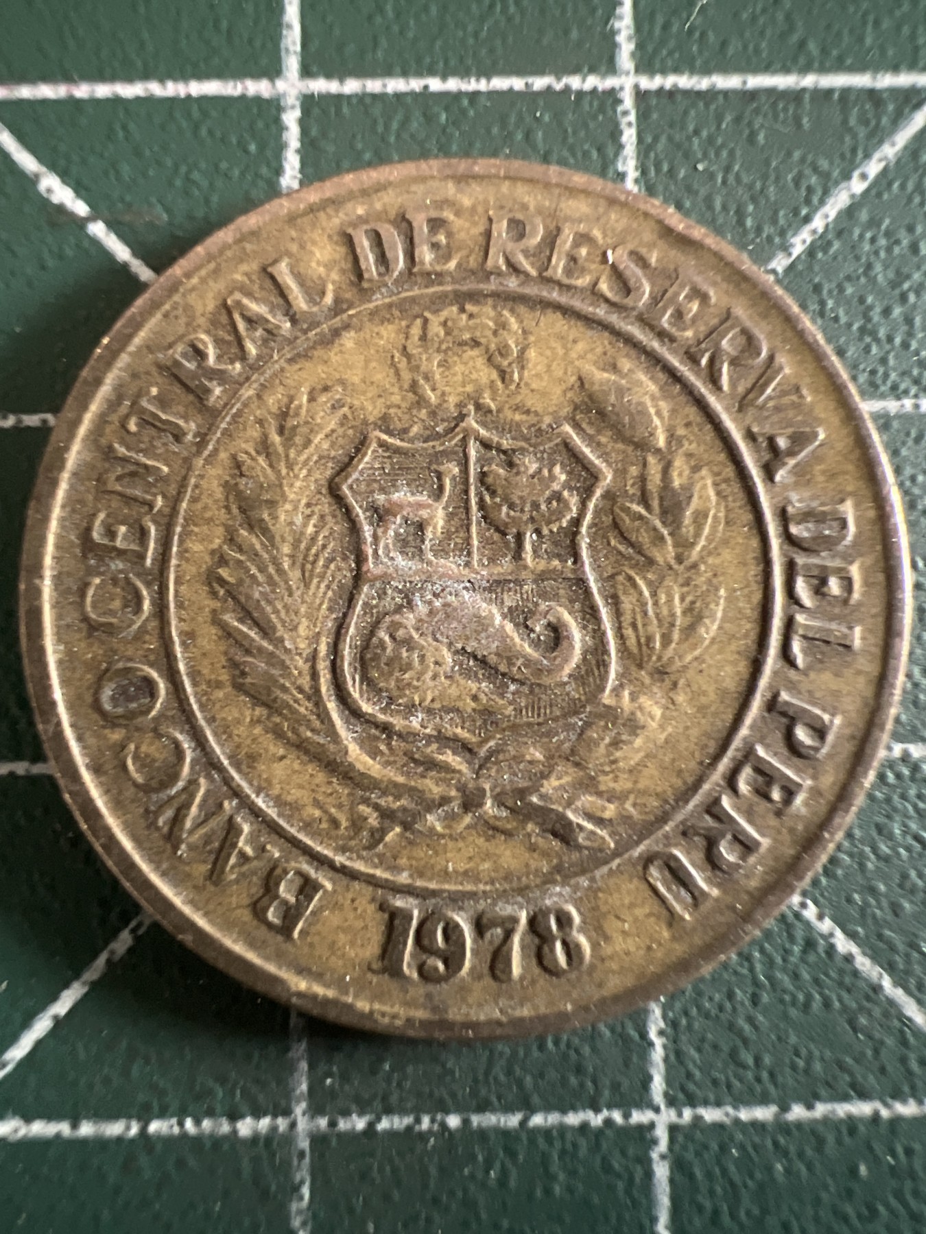 泡泡堂微拍第199幕硬币捡漏可累计专场👿👿，累计满二十元包邮，接受代拍业务 秘鲁10索尔