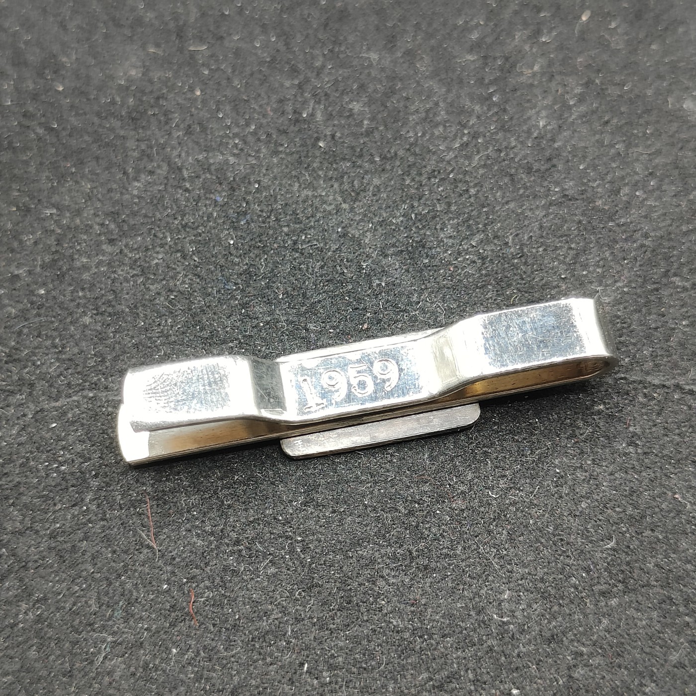 全场0元起拍 第70期 咸鱼国勋章拍卖专场 7月5日（周三）下午6：00开始 1959年日本大学领带夹