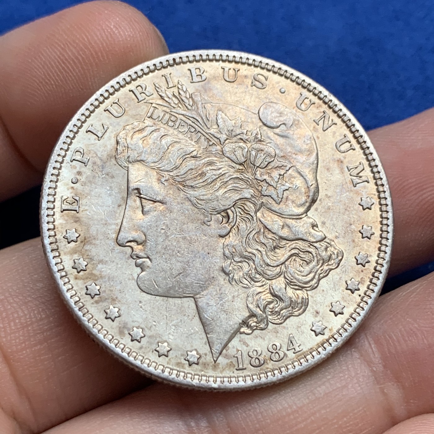 《竞宝斋》第179场-周日，周一2场 (全场包邮) 美国 1884年 摩根1美元大银币 带底光不错