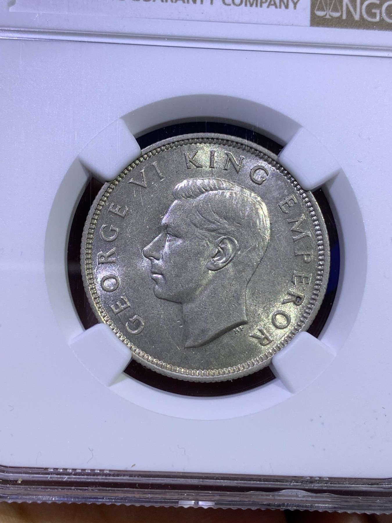 《竞宝斋》第179场-周日，周一2场 (全场包邮) NGC AU58 新西兰 1941年 乔六 1福林银币 少见品