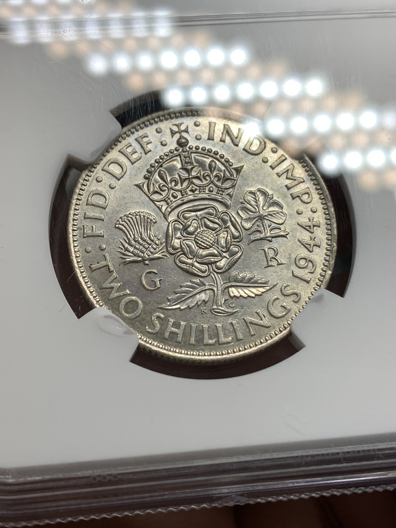 《竞宝斋》第179场-周日，周一2场 (全场包邮) NGC-AU55 英国1944年 乔六2先令银币 原光好品